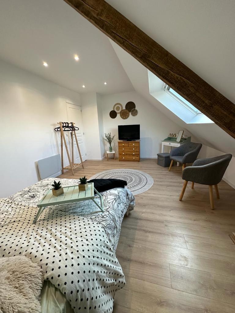 Chez Valentin Apartment Surzur ภายนอก รูปภาพ